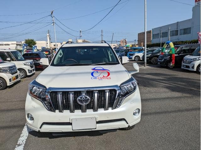 TOYOTA LAND CRUISER PRADO TZ-G