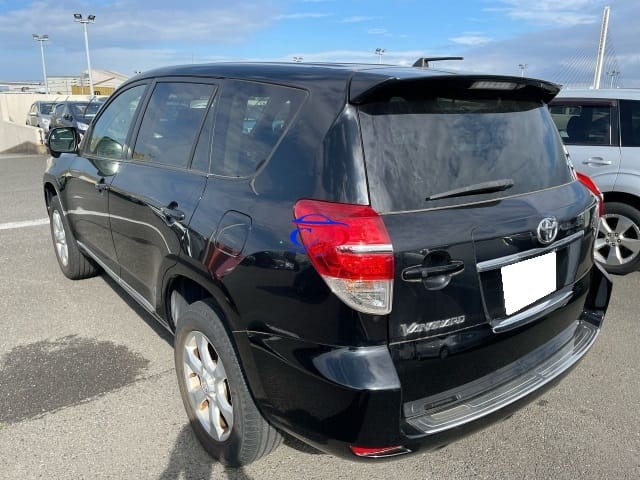 Toyota Vanguard