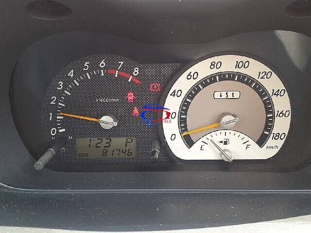 2005 TOYOTA IST 1.5F L EDITION