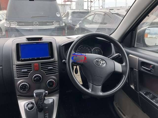 TOYOTA RUSH