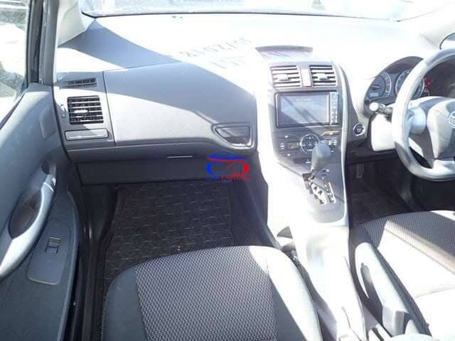 TOYOTA AURIS 2009
