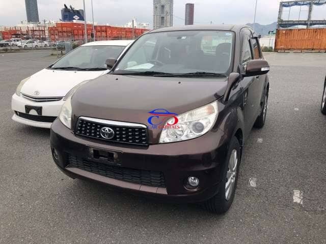 TOYOTA RUSH