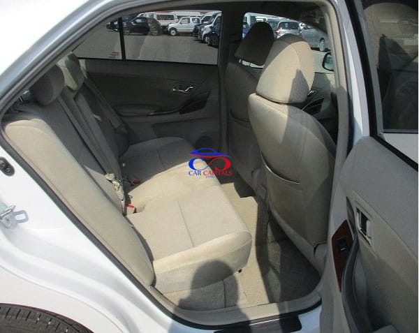 Toyota Premio