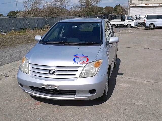 2005 TOYOTA IST 1.5F L EDITION