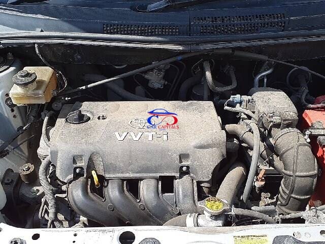 2005 TOYOTA IST 1.5F L EDITION