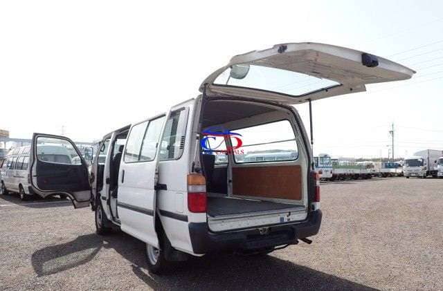 Toyota Hiace Van 2001