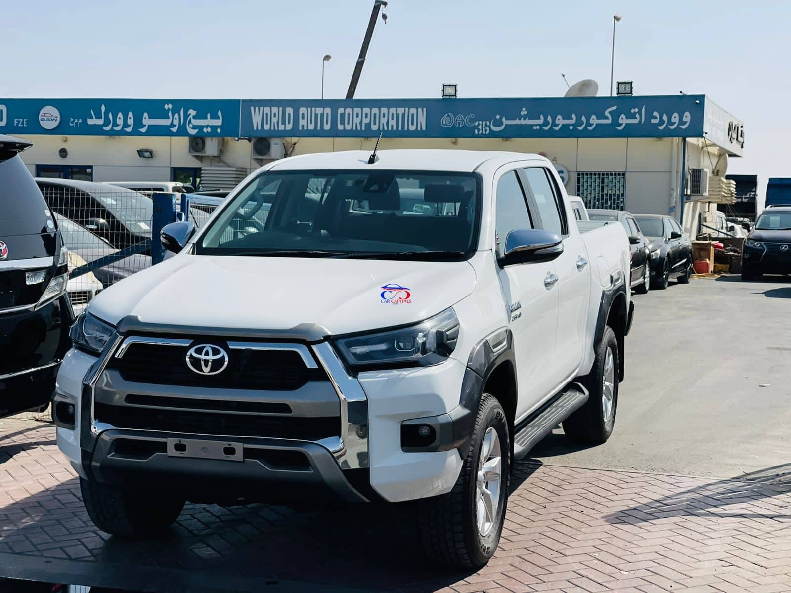TOYOTA HILUX