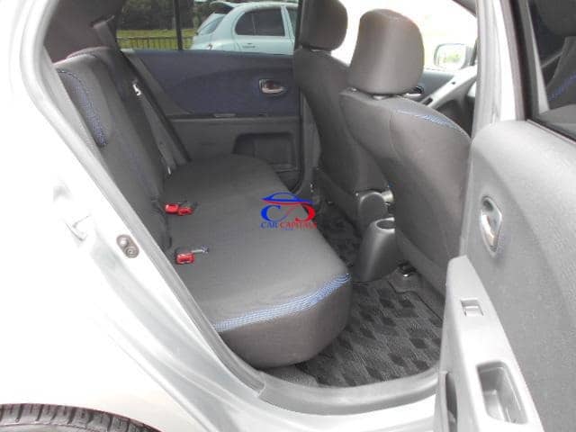 TOYOTA VITZ RS