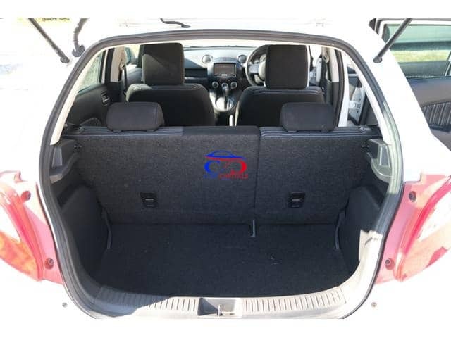 MAZDA DEMIO 13C-V HID EDITION