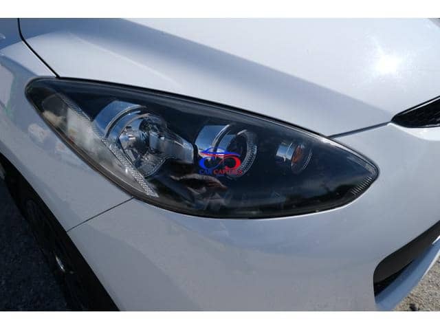 MAZDA DEMIO 13C-V HID EDITION