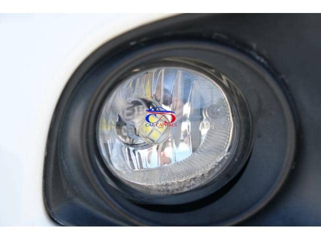 MAZDA DEMIO 13C-V HID EDITION