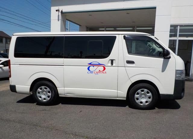 Toyota Hiace Van 2014