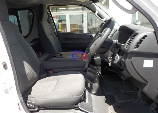 Toyota Hiace Van 2014