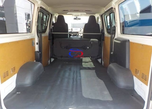 Toyota Hiace Van 2014