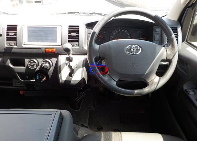Toyota Hiace Van 2014
