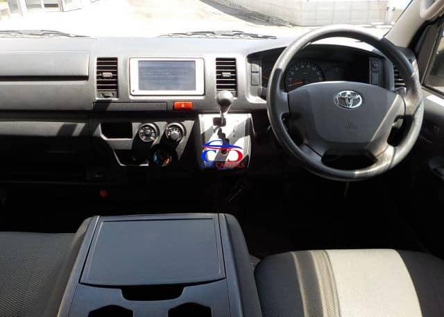 Toyota Hiace Van 2014