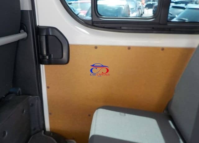 Toyota Hiace Van 2014
