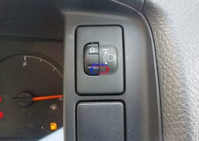Toyota Hiace Van 2014