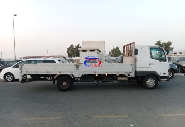 MITSUBISHI FUSO FIGHTER