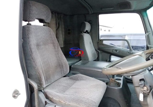 MITSUBISHI FUSO FIGHTER
