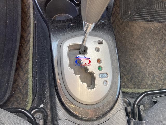 TOYOTA IST 150X 2010