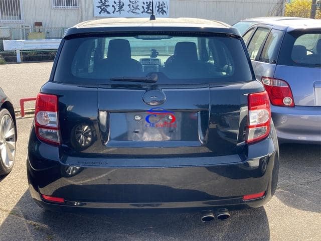 TOYOTA IST 150X 2010