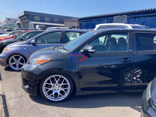 TOYOTA IST 150X 2010