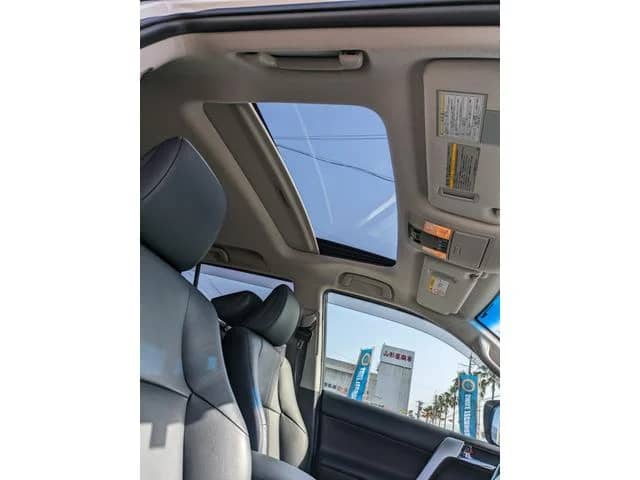 TOYOTA LAND CRUISER PRADO TZ-G