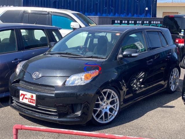 TOYOTA IST 150X 2010