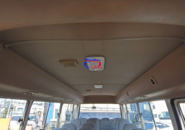 Toyota Coaster 2000