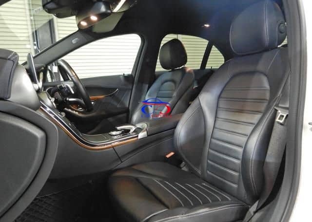 MERCEDES BENZ C200