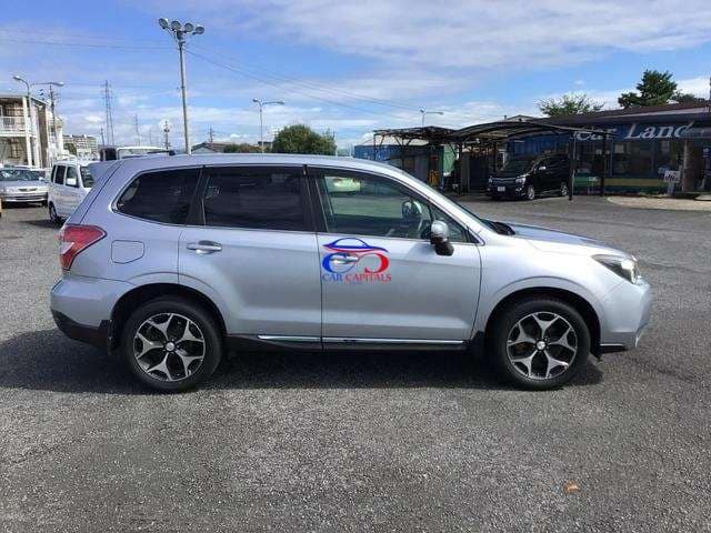 SUBARU FORESTER 2012