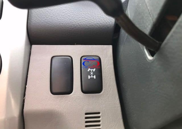 Toyota Hilux Surf 2003