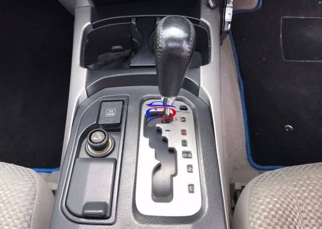 Toyota Hilux Surf 2003