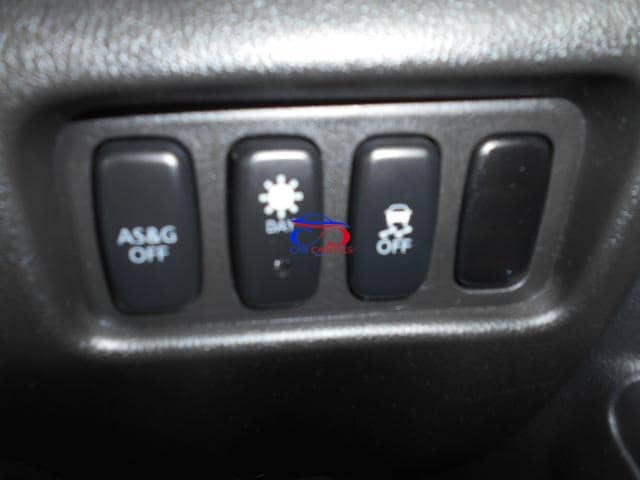 MITSUBISHI RVR ROADEST