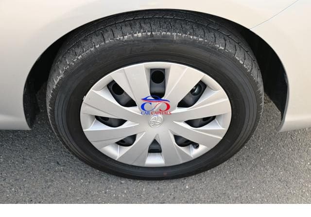 TOYOTA COROLLA FIELDER HYBRID 2016