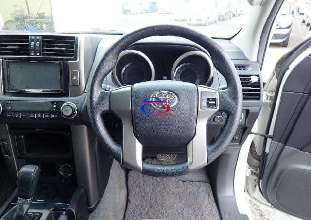 Toyota Land Cruiser Prado 2012