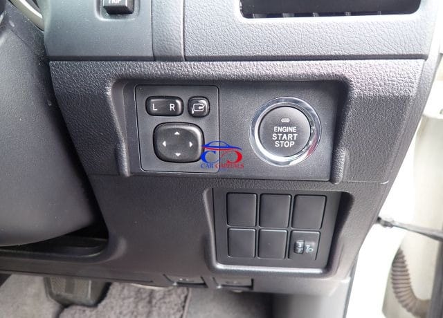 Toyota Land Cruiser Prado 2012