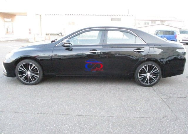 Toyota Mark X 2018