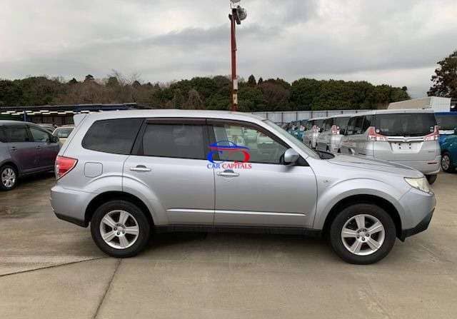 SUBARU FORESTER 2012