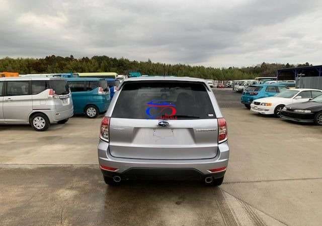 SUBARU FORESTER 2012