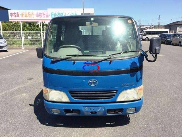 TOYOTA DYNA TRUCK