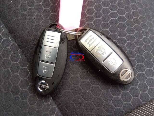 NISSAN JUKE 2013