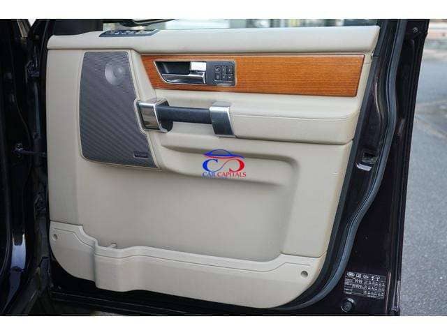 LAND ROVER DISCOVERY 4