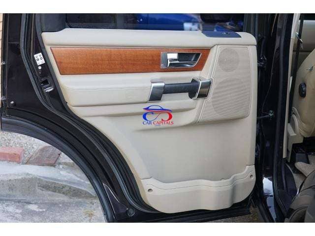 LAND ROVER DISCOVERY 4