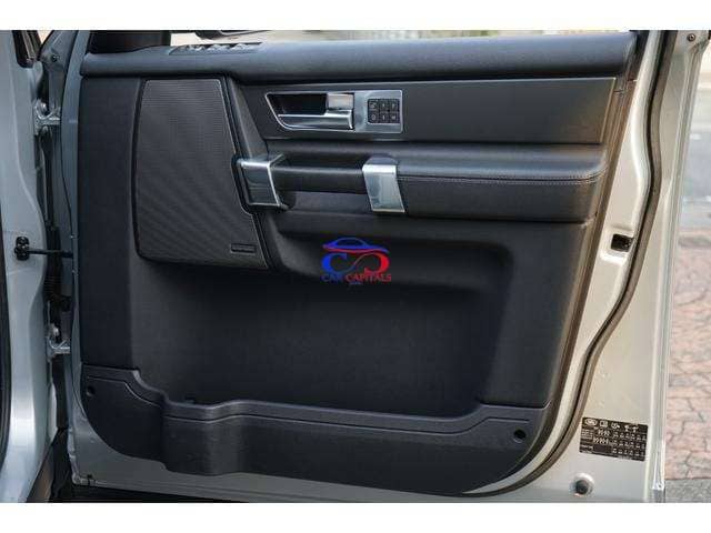 LAND ROVER DISCOVERY 4 SE