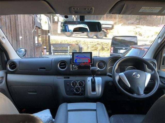 NISSAN NV350CARAVAN VAN LONG PREMIUM