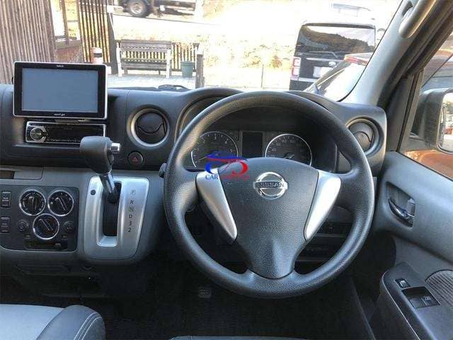 NISSAN NV350CARAVAN VAN LONG PREMIUM