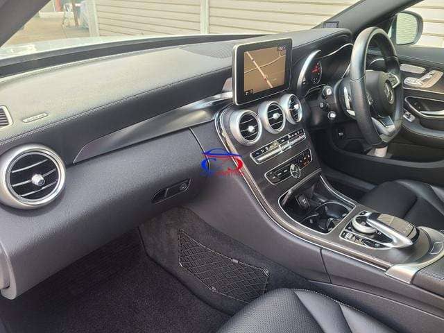 Mercedes Benz C200