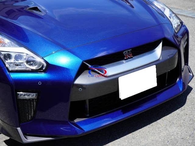 NISSAN GT-R